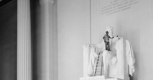 Lincoln Memorial undergoing cleaning in 1991
