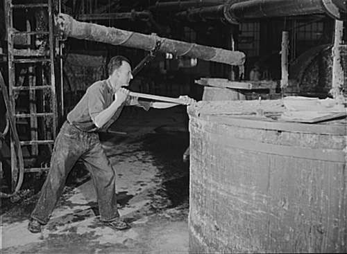 Missisquoi paper mill. Photo courtesy Library of Congress. 