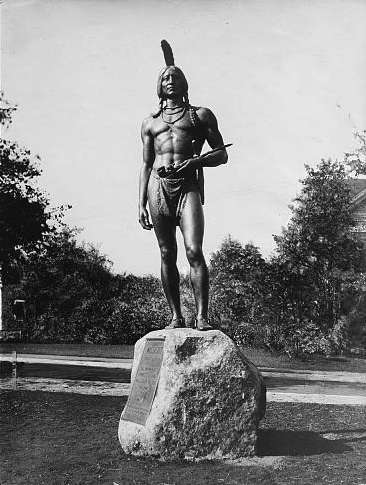 forefathers-day-massasoit-statue-plymouth