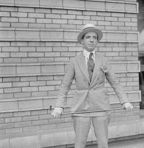 Ponzi with his gold-handled cane. Photo courtesy Boston Public Library, Leslie Jones Collection. 