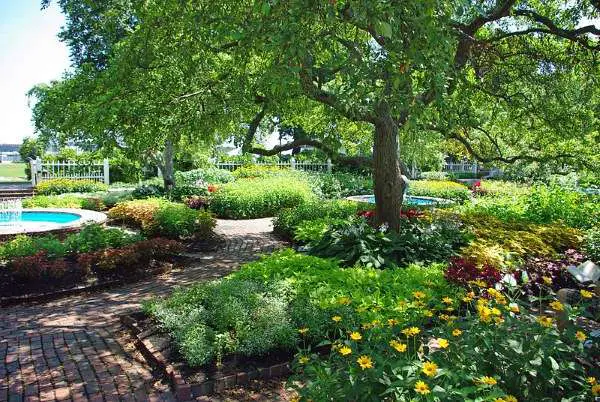 historic-gardens-prescott-park